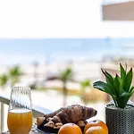 Premium Seaside Terrace By Turivida شقة فوينخيرولا