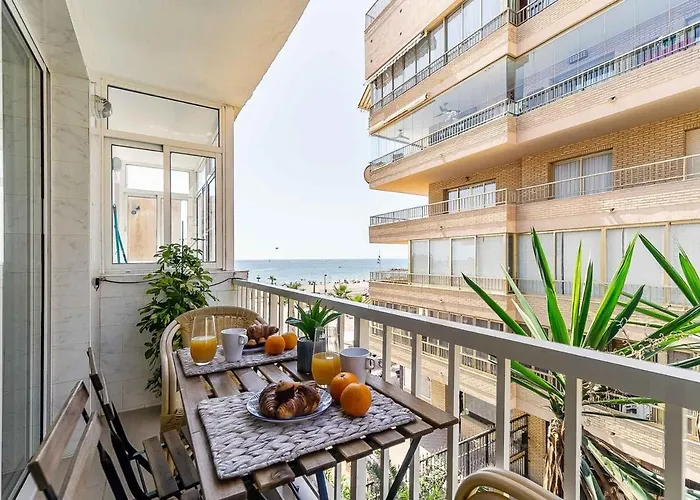 Premium Seaside Terrace By Turivida Apartment Fuengirola