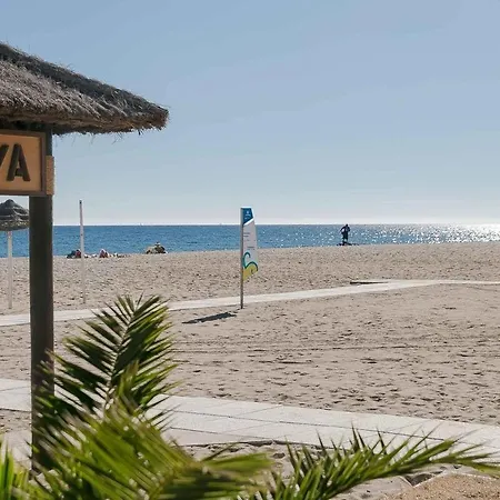 Exclusive Deluxe - Beachfront Apartamento *